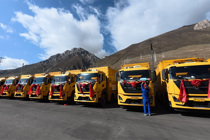 國之大事 必有東風(fēng) 東風(fēng)商用車馳援玉樹保電再顯擔(dān)當(dāng)