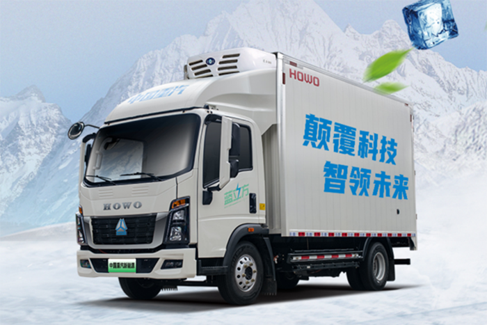 HOWO新能源冷藏車：讓每一口冷飲，從工廠到冰柜始終“冰爽十足”