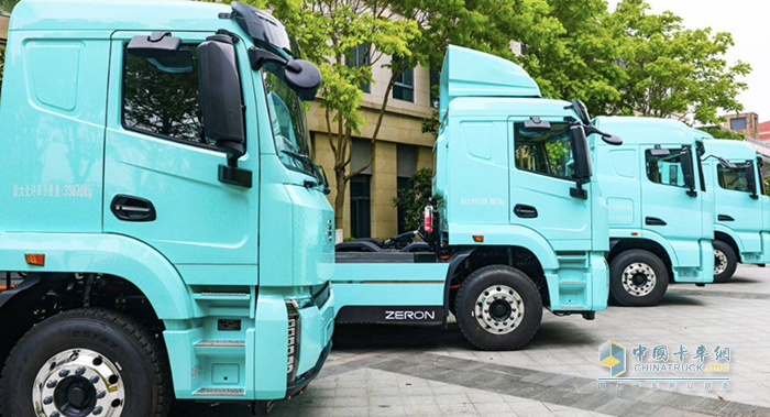 國產(chǎn)突破！零一汽車 ZSD 自動駕駛重卡落地工廠，訂單破千臺