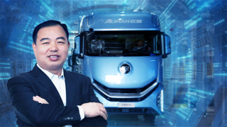 266臺機(jī)器人，108種車身柔性化生產(chǎn)！歐曼重卡全球中心工廠定義重卡智造新標(biāo)準(zhǔn)！
