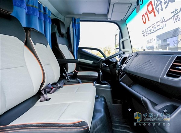 科技為王！看福田汽車新一代三冠王如何續(xù)寫榮光