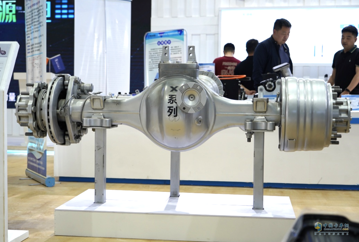 漢德車橋閃耀2023國際新博會(huì)：聚焦用戶痛點(diǎn)，打造標(biāo)桿之作！