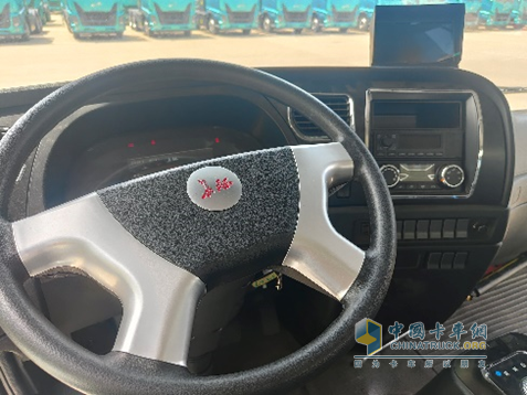長(zhǎng)征純電洗掃車(chē)