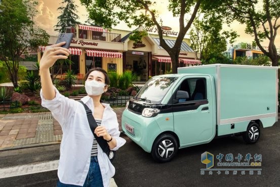 擺攤創(chuàng)業(yè)難？北汽雷馳新能源MINI卡賺錢更輕松