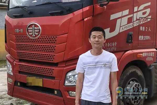 十余年運(yùn)輸時(shí)光 老司機(jī)為何一直選擇解放青汽？