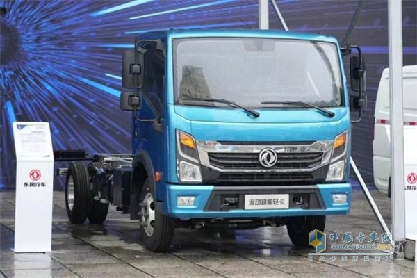 hin震撼！東風(fēng)輕型車“硬核產(chǎn)品”讓您大飽眼福