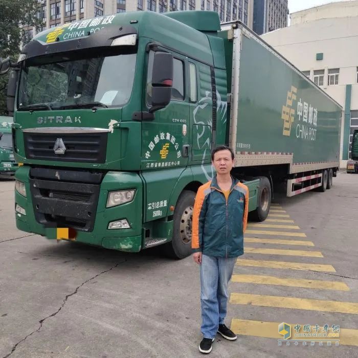 中國郵政周師傅：百萬公里連軸轉(zhuǎn)，汕德卡始終是首選！