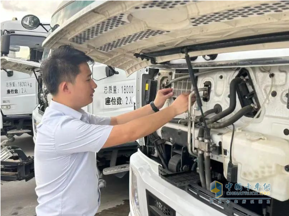 環(huán)衛(wèi)科普：環(huán)衛(wèi)車(chē)輛秋季“養(yǎng)生”攻略早知道！