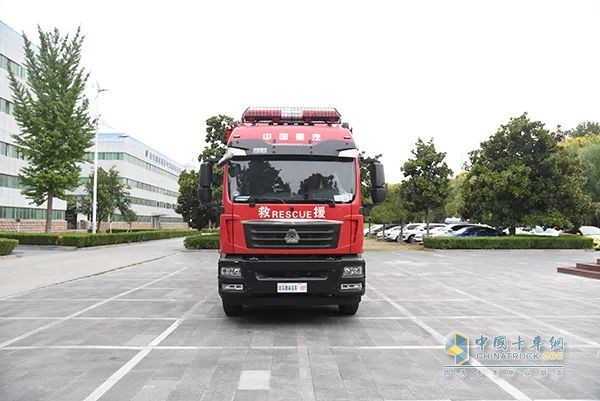 森源鴻馬多功能盥洗車發(fā)往遼寧：后勤保障無(wú)憂