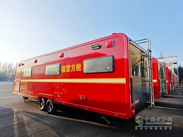 森源鴻馬機(jī)動(dòng)化宿營方艙現(xiàn)身黑龍江：打造戰(zhàn)勤保障新格局