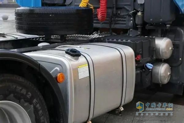 省油高效 輕量大方量，乘龍H7快遞車助力卡友盈戰(zhàn)雙11