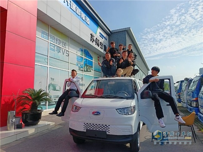 新能源商用車的耀眼新星,五項頂流技術震撼來襲!