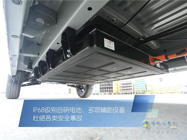 開瑞江豚：全方位守護(hù)，打造極致安全新標(biāo)桿