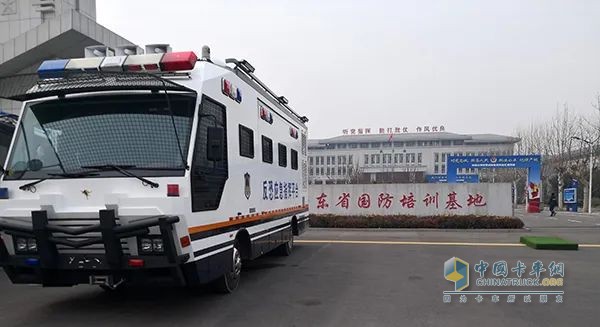 森源鴻馬通信指揮車：多場景 “智慧中樞”，守護安全與秩序