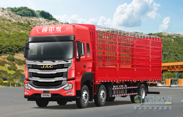 果蔬綠通新選擇，格爾發(fā)6×2載貨車引領(lǐng)高效運(yùn)輸