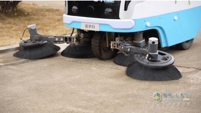 福田普羅科0.5噸無人駕駛掃路機