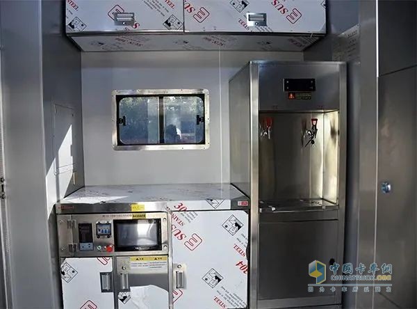 森源鴻馬凈水車：搭載智能大腦，讓應(yīng)急供水更高效