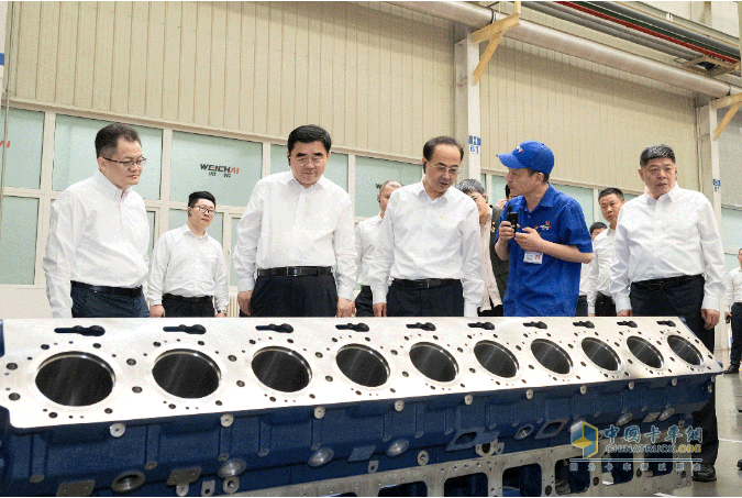 山東重工濰柴集團(tuán)與中國(guó)中車(chē)簽署戰(zhàn)略合作協(xié)議