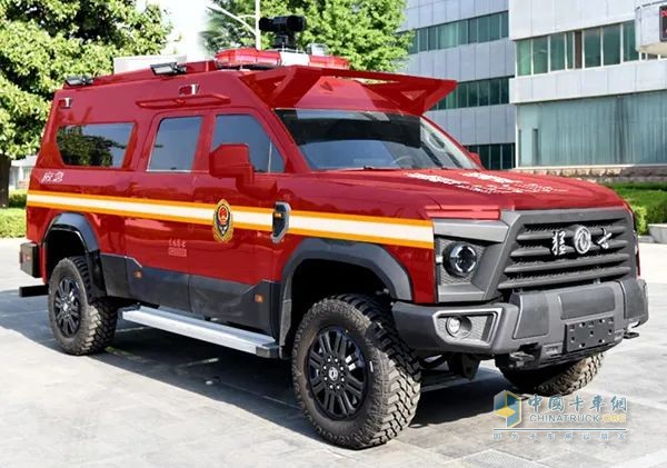 森源鴻馬應(yīng)急前突通信指揮車：為應(yīng)急救援注入強(qiáng)大通信保障力量