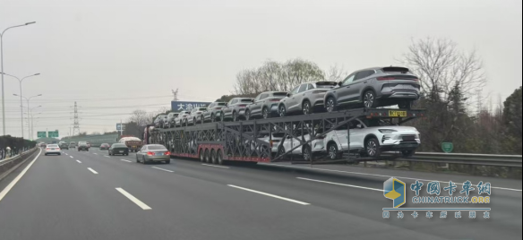 中集車輛：“內(nèi)卷”加劇下, 半掛車行業(yè)路在何方？