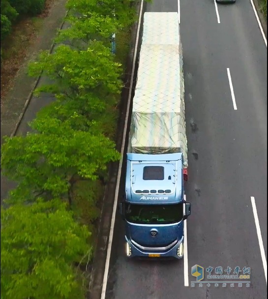 歐曼銀河9,貨運車,司機體驗