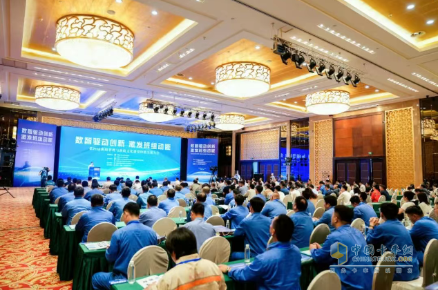 全國通報(bào)表揚(yáng)！解放動(dòng)力大連超級工廠班組管理成果獲評“典型經(jīng)驗(yàn)”
