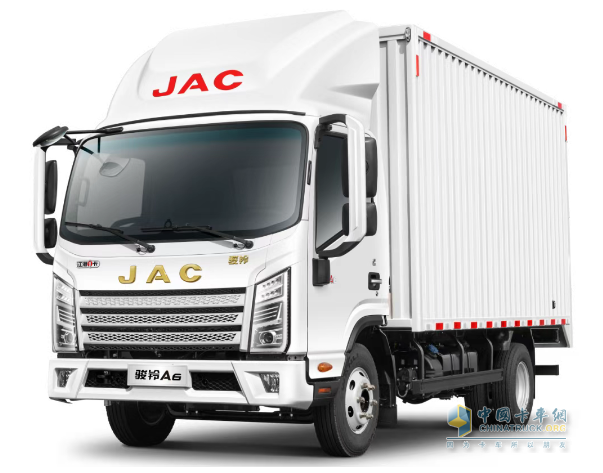 駿鈴A系斬獲“2025優(yōu)秀保值率車型” 5A標(biāo)準(zhǔn)引領(lǐng)行業(yè)價(jià)值新革命