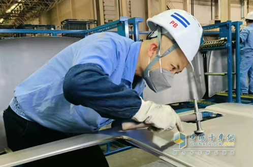 江西五十鈴：大力出奇跡！“汪大錘”的“敲打”人生