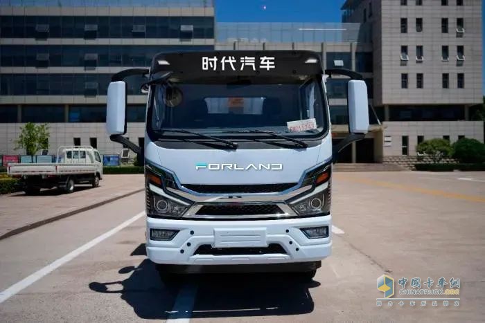 時(shí)代瑞沃金剛ES3-EV：城市綠色渣土運(yùn)輸新選擇