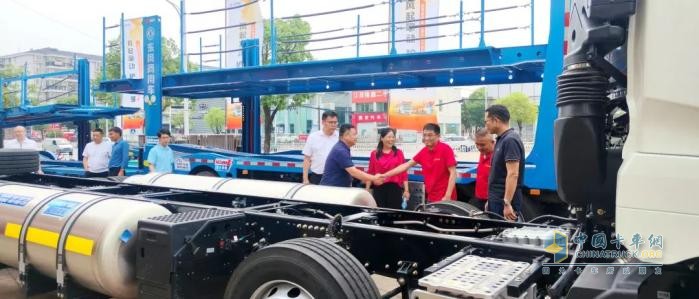 收獲線索600+ 意向訂單300+ 東風(fēng)商用車轎運(yùn)大馬力新品全國巡展完美收官