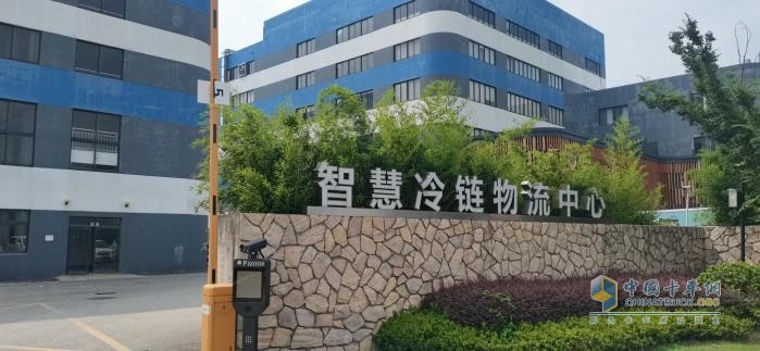 為校園食材保駕護(hù)航 6臺江淮1卡愷達(dá)冰博士交付！