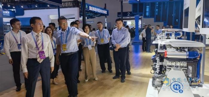 “臻品智造 鈴動未來”科技創(chuàng)新看慶鈴，2023重慶智博展風采