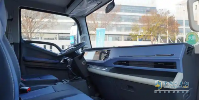 成都卡友：十多年只認準時代汽車，領航大G-LNG輕卡讓我更賺錢！