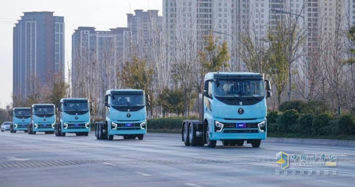 前路鉭途，質變未來  質子汽車2025產(chǎn)品發(fā)布會成功舉辦