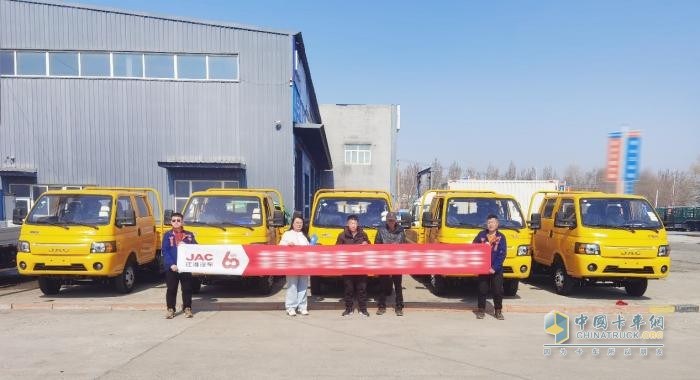 江淮1卡4月交車熱潮不斷，全場景適配驅(qū)動物流高效革新