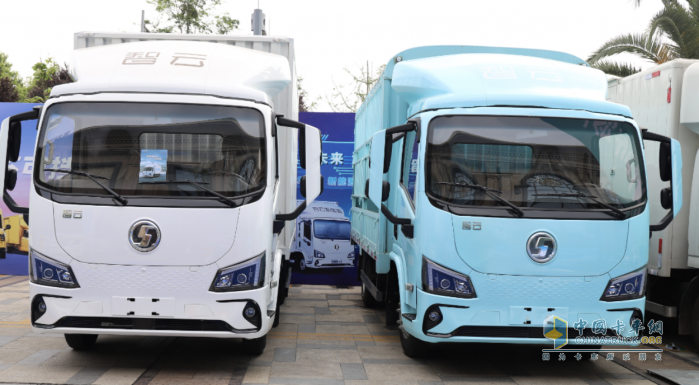 匠心打造，實力出圈 智云S300榮獲“2023年最具潛力車型獎”
