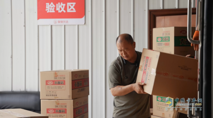 冰河凍氣，極速領(lǐng)鮮：溫向東與零米輕卡冰河冷藏車的突圍路