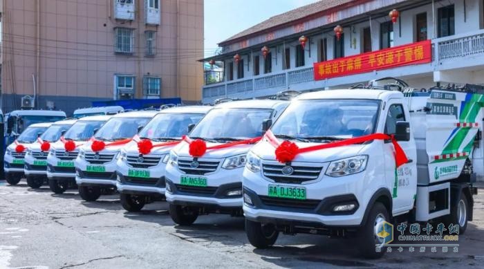 復(fù)購！宇通新能源環(huán)衛(wèi)車批量交付南京，打造低碳清運新標桿！