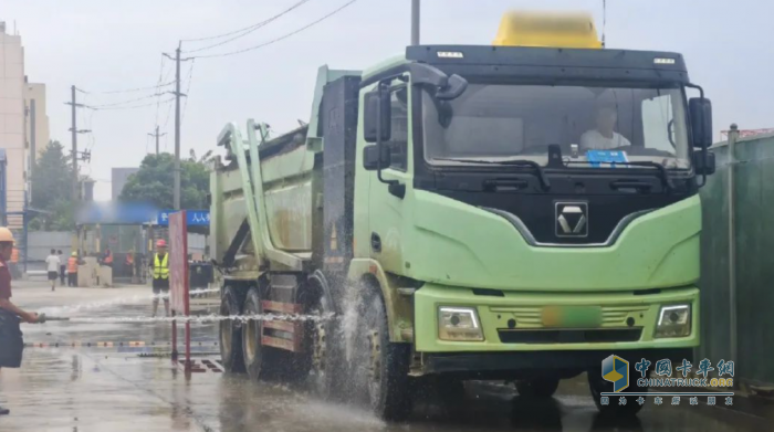 批量交付！徐工純電動(dòng)自卸車加速“綠色城建”