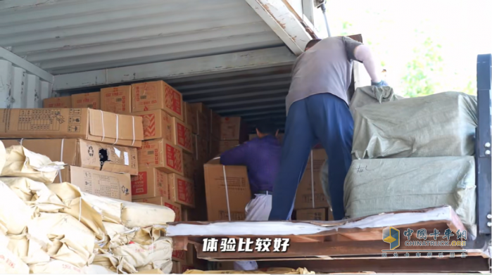110萬公里零大修！物流老板為何押注乘龍H7 LNG？