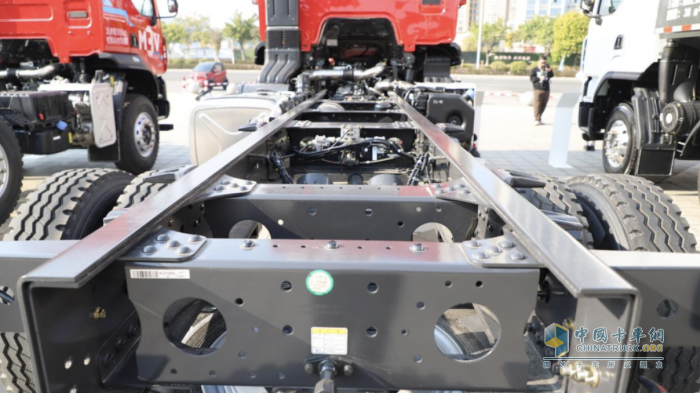 乘龍H5 4×2極限自卸車的踏實感從何而來？ 