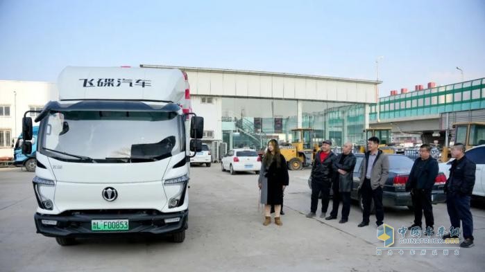 飛碟漫天飛財運滿滿 · 車友會：一場“車輪上的故事會”，燃爆草原！