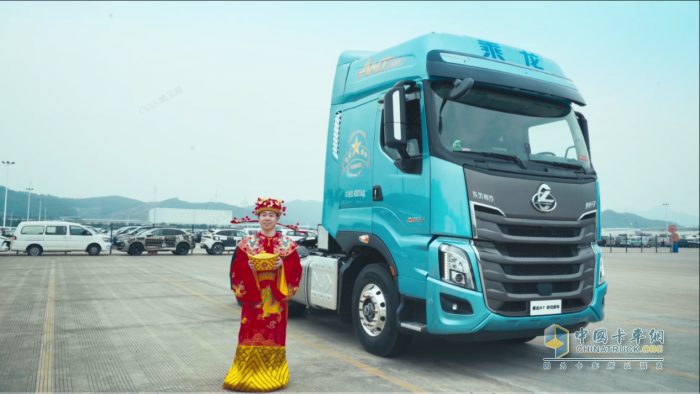 健康開工 逸起創(chuàng)富，這個開工節(jié)，乘龍與卡友一起開財“運”！