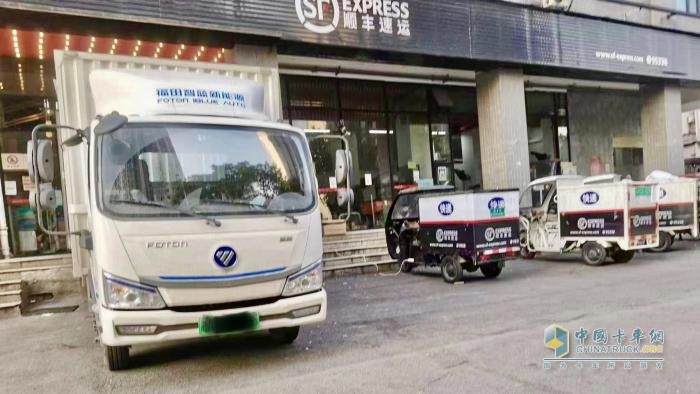 奧鈴智藍純電輕卡