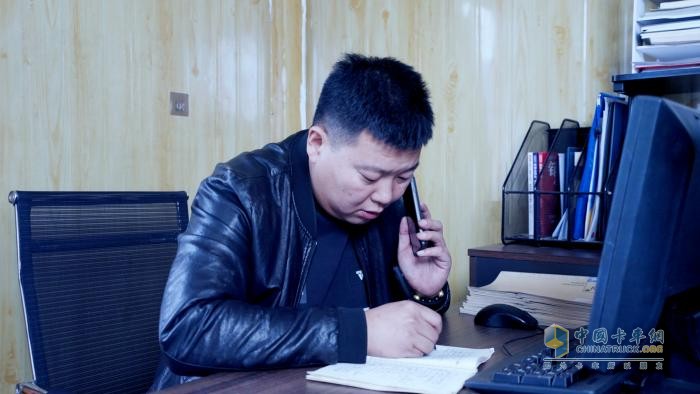 僅用12年完成從司機(jī)到物流老板的轉(zhuǎn)變，他做對(duì)了什么？