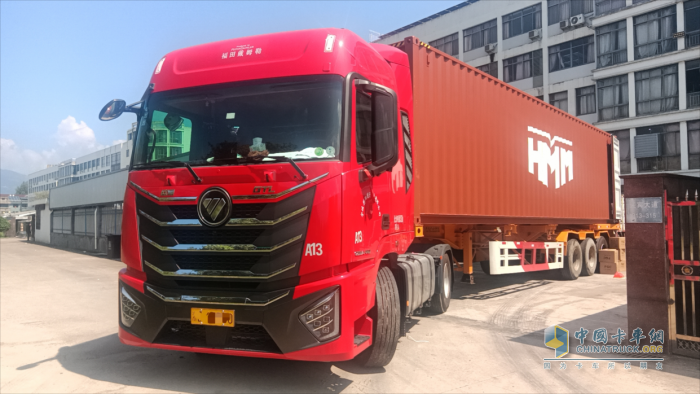 百公里油耗22.7L！歐曼星翼港口車成為胡師傅創(chuàng)富好搭檔 高效“盈”運更省心