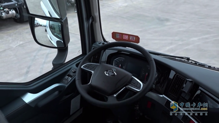 8年老司機(jī)王師傅：要提升車隊(duì)效益，就選乘龍H5大單橋！