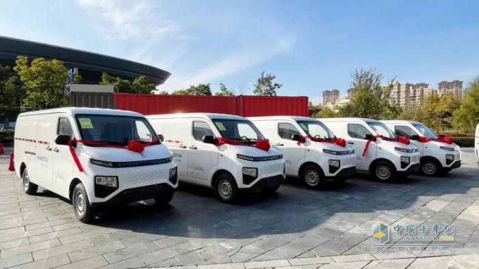 首批星享V6E換電版成功交付，遠(yuǎn)程新能源商用車深入內(nèi)蒙古市場(chǎng)