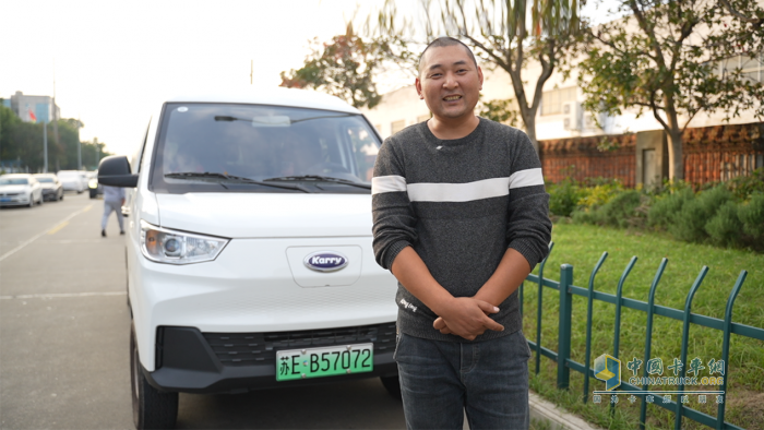 “油車(chē)跑不賺錢(qián)！”開(kāi)瑞江豚E7客運(yùn)版，宋師傅小本經(jīng)營(yíng)的得力助手！