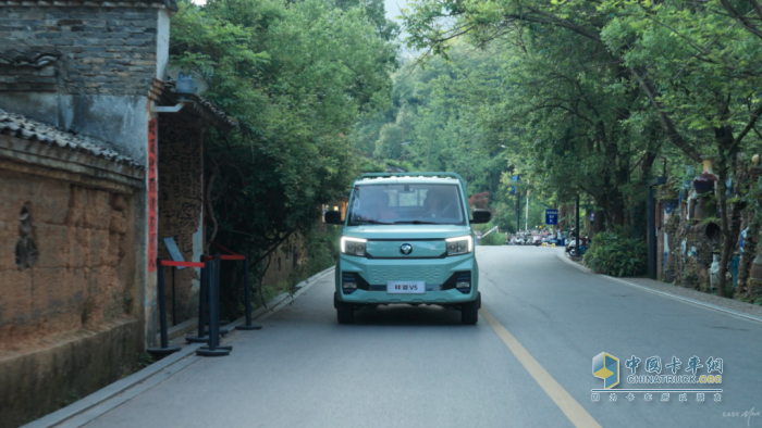 寬體重載賺出“松弛感”，福田祥菱V5讓錢(qián)途更廣